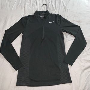 NIKE DRI-FIT